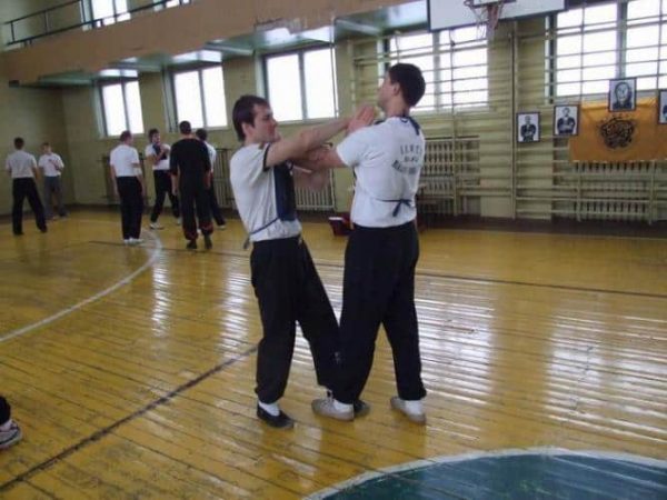 Wing Tsun Kuen, kovos menų klubas